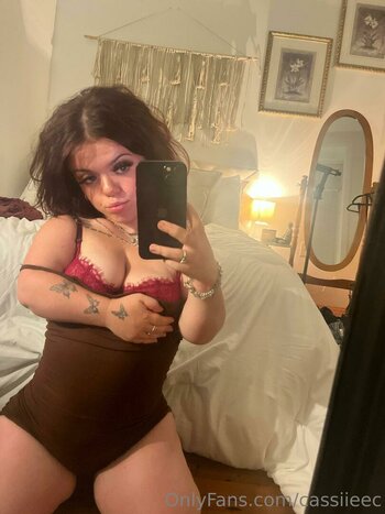 Cassie / Cassiieec Nude Leaks OnlyFans Photo 40