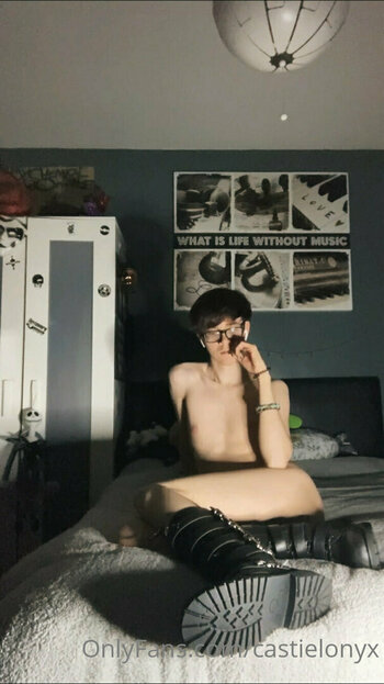 CastielOnyx / https: Nude Leaks OnlyFans Photo 35