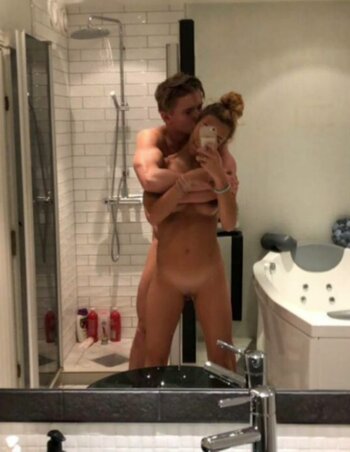 Cein Bizet Nude Leaks Photo 7
