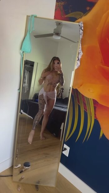 Chalina.l Nude Leaks OnlyFans Photo 12