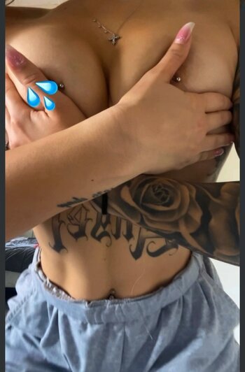 Chalina.l Nude Leaks OnlyFans Photo 26