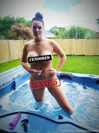 chanelbeexx Nude Leaks Photo 33