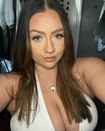 Chelsea Leigh / c.hels.leigh / chelsea-leigh Nude Leaks OnlyFans Photo 6