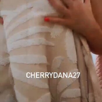 Cherrydana / cherrydana27 Nude Leaks OnlyFans Photo 18