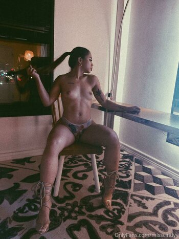 Cindy Tran Nude Leaks Photo 6