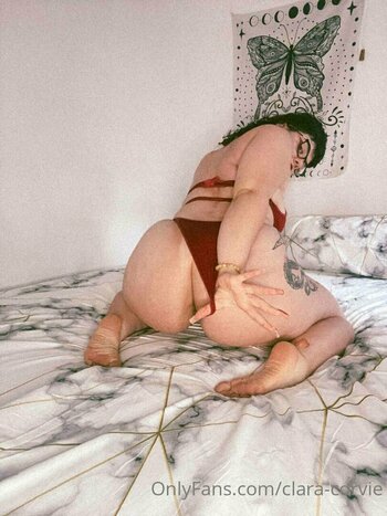 clara-corvie Nude Leaks Photo 5