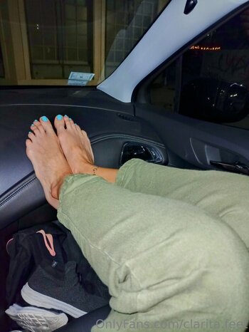 clarita.feet Nude Leaks Photo 12