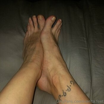 clarita.feet Nude Leaks Photo 20