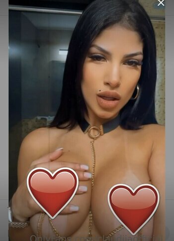 Claudia Mustelier / _claudiia_3 / claudiiaofficial Nude Leaks OnlyFans Photo 25