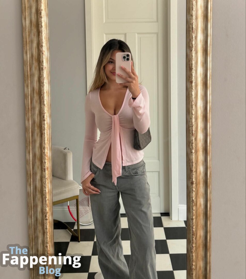 cocobasics  682275880  coco.carol Nude Leaks OnlyFans Photo 5 |  TheFappening