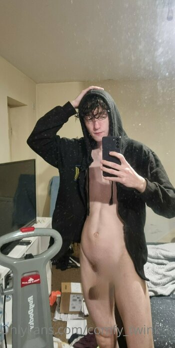 comfy_twink_free Nude Leaks Photo 1