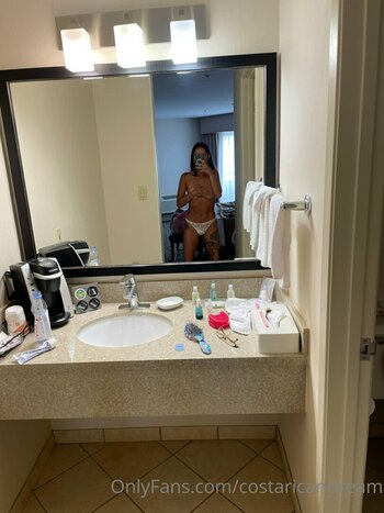 costaricandream Nude Leaks Photo 11
