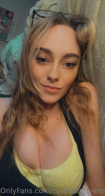 courtneyriverss / courtneyyrivers Nude Leaks OnlyFans Photo 16