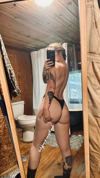Cowgirl Mel / Cowgirl_mellll / cowgirl_mel Nude Leaks OnlyFans Photo 8
