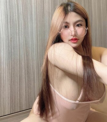 Cream_melody / Melody_cre45 / creamice45 / melodyice45 Nude Leaks OnlyFans Photo 5