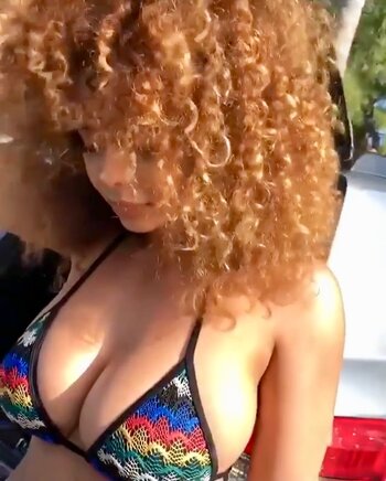 Crystal Westbrooks / crystalwestbrooks / westbrooks.crystal Nude Leaks OnlyFans Photo 186