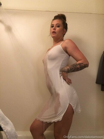 Dakotamoonj / Dakota Jones / thatdakotajones Nude Leaks OnlyFans Photo 16