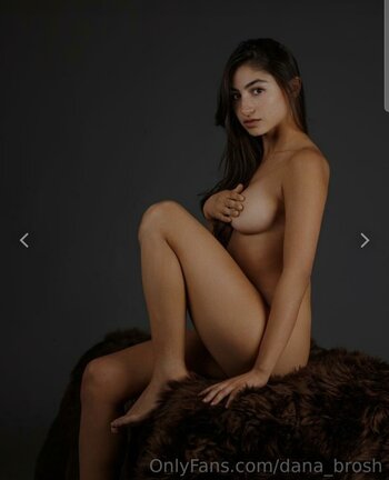 Dana Brosh / dana_brosh Nude Leaks OnlyFans Photo 1
