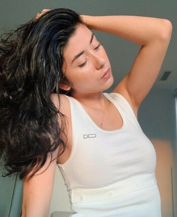 Daniela Andrade / Danielasings / danielaandrade / masterdancwb Nude Leaks OnlyFans Photo 4