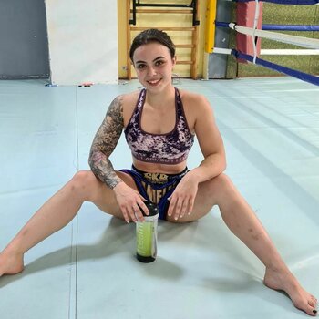 Daniella Shutov Kickboxer / daniella_shoot / dpunch Nude Leaks OnlyFans Photo 3