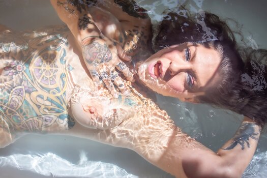 Danielle Colby / daniellecolby / daniellecolbyamericanpicker Nude Leaks OnlyFans Photo 484