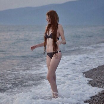 Daria Volkova / di_di_vo / siziy_bis Nude Leaks Photo 24