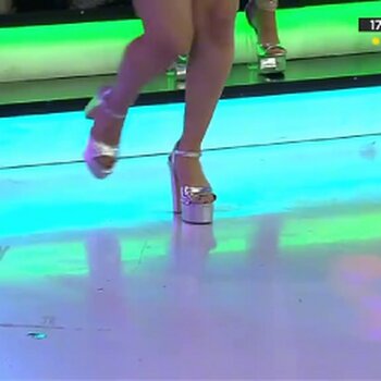 Datsy Acuña / datsy_acuna / datsyacuna Nude Leaks OnlyFans Photo 3