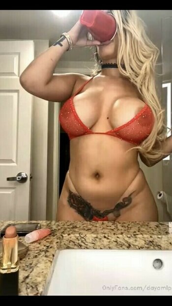 Dayami Padron / dayamipadron / dayamipadronmusic Nude Leaks OnlyFans Photo 32