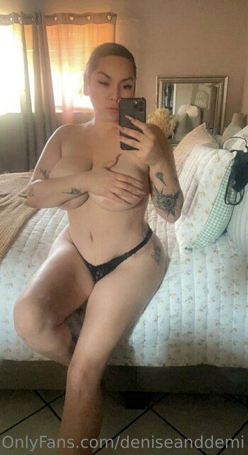 DeniseAndDemi Nude Leaks OnlyFans Photo 15