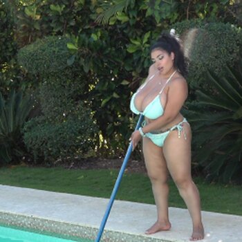 Dominican Poison / Miss Issy / Mizz Issy / dominicanpoison1 / mizzissy Nude Leaks OnlyFans Photo 36
