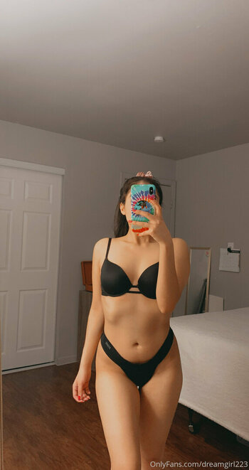 dreamgirl223 Nude Leaks Photo 34