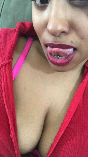 Elaynah / nyqueen91 Nude Leaks OnlyFans Photo 12