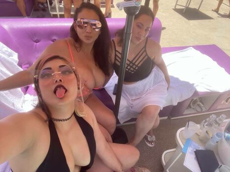 Ellie Reyna Rojas / elliereynarojas1 Nude Leaks Photo 27