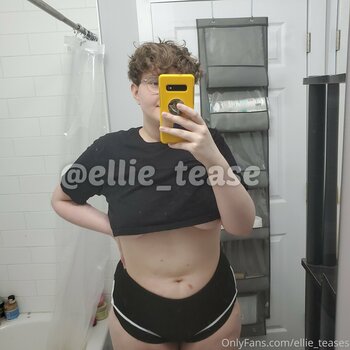 ellie_teases Nude Leaks Photo 18