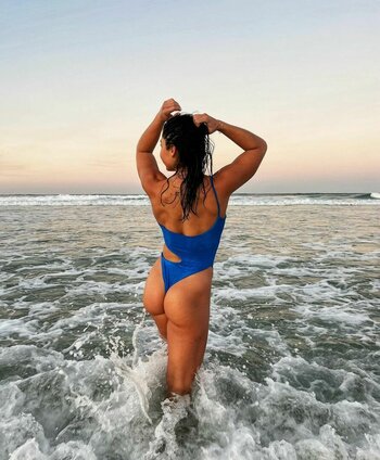Elly Candi / beachpeachau Nude Leaks Photo 12