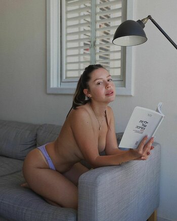Emma Roob / emma.roob Nude Leaks Photo 2