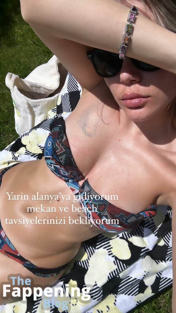 Esin Çepni es1nce Nude Leaks OnlyFans Photo 1  TheFappening 