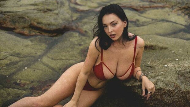 Eva Bogut / evamarmella / https: Nude Leaks OnlyFans Photo 30