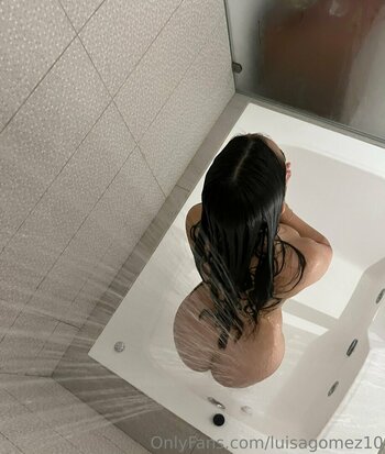 Fabiana Gomez / fabianagmez / fabyhot1 Nude Leaks OnlyFans Photo 43