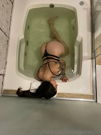 Fabiana Gomez / fabianagmez / fabyhot1 Nude Leaks OnlyFans Photo 48