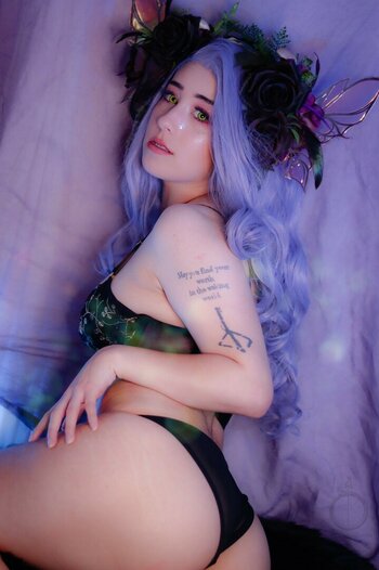 Faetrouble / Angel cosplay Nude Leaks Photo 1