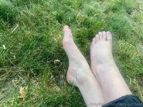 fairy.girl.feet / fairy_pelerin_backup Nude Leaks OnlyFans Photo 33
