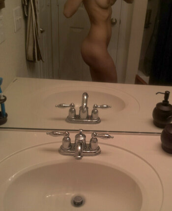 Falsea Nude Leaks Photo 13