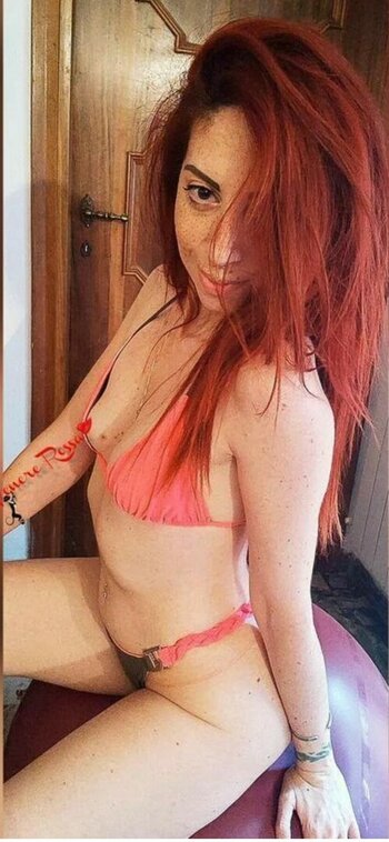 Fantasiediilaria / Venere Rossa Nude Leaks Photo 4
