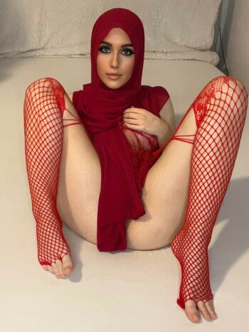 Fareeha Bakir / farah_bakir / fareeha_bakir / https: Nude Leaks OnlyFans Photo 16