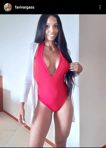 Faviola Vargas / favivargass Nude Leaks Photo 5