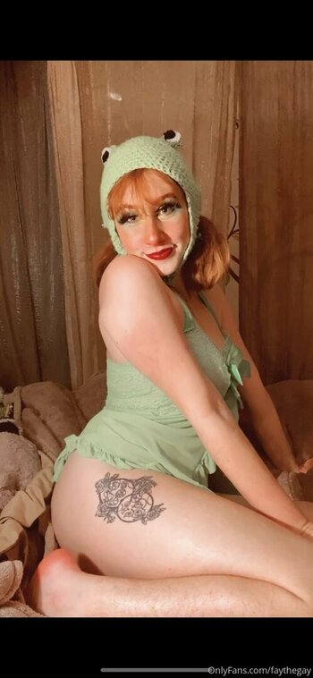 faythegay / Rachel Fay / fay_the_gay / faythefae Nude Leaks OnlyFans Photo 20