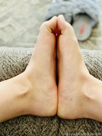 feet-goddezz Nude Leaks Photo 26