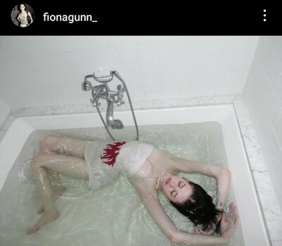 Fiona Gunn / angeliquegunn / fionagunn_ Nude Leaks OnlyFans Photo 1