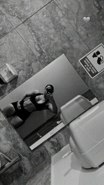 Fitness & Muscle Girls / lauramariemasse / valeria_ammirato Nude Leaks OnlyFans Photo 1032